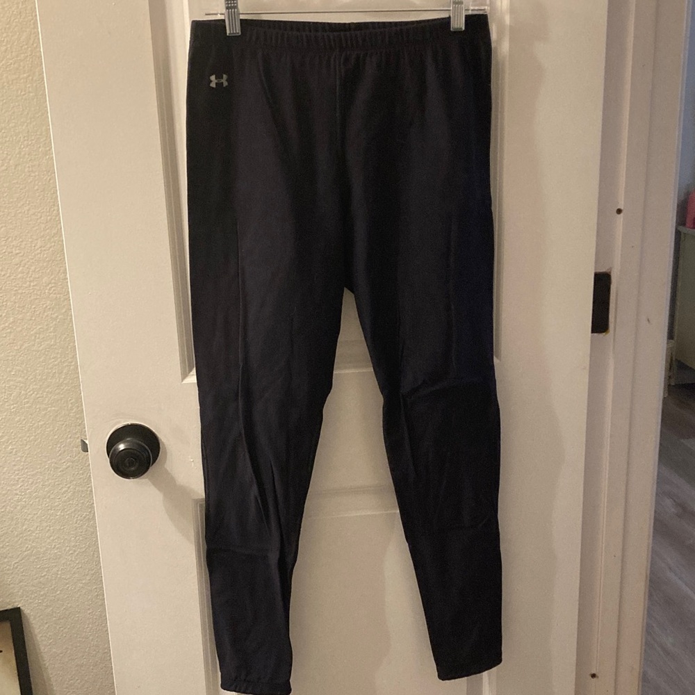 Under Armour Black Women's Leggings with Subtle Logo